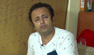 নতুন লুক