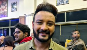 পরীক্ষা দিতে