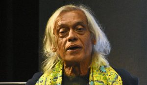 বিষয় নির্বাচন নিয়ে প্রশ্ন তুললেন