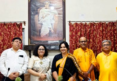 কলের গান থেকে রীলস্ — বাঙালির গান শোনার বিবর্তনের গল্প কলের গান থেকে রীলস্ — বাঙালির গান শোনার বিবর্তনের গল্প